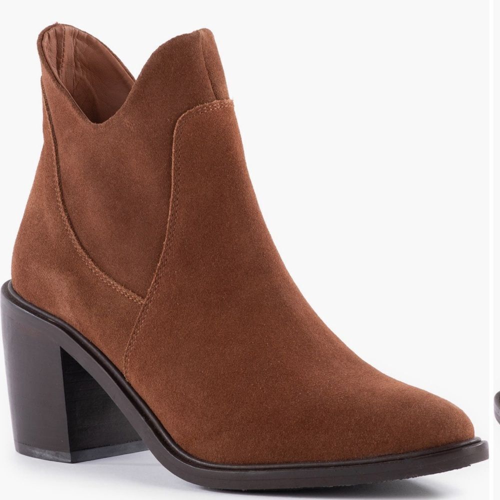 SEYCHELLES PRETTY LITTLE BIRD HEALED SUEDE BOOTS NWT NO BOX  ON SITE FULL Price